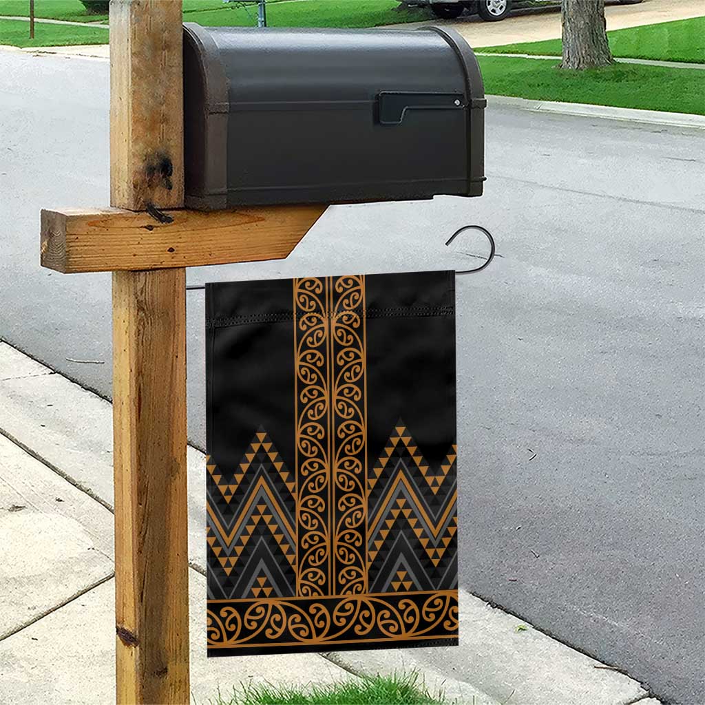 Gold Aotearoa Mangopare Kowhaiwhai and Niho Taniwha Garden Flag Maori New Zealand