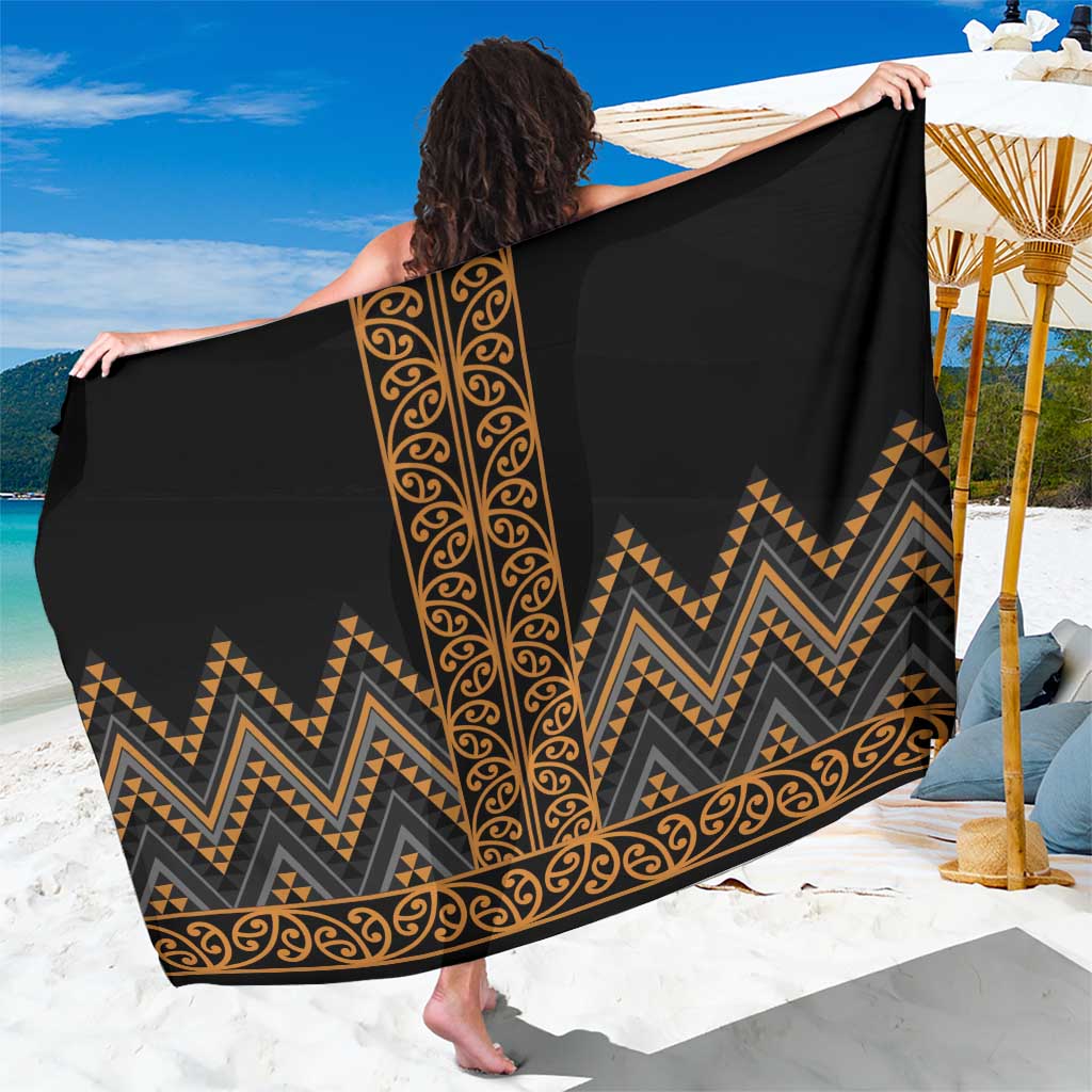 Gold Aotearoa Mangopare Kowhaiwhai and Niho Taniwha Sarong Maori New Zealand