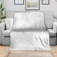 Tonga White Sunday Blanket Fakame Tongan Ngatu Turtle LT14 - Polynesian Pride