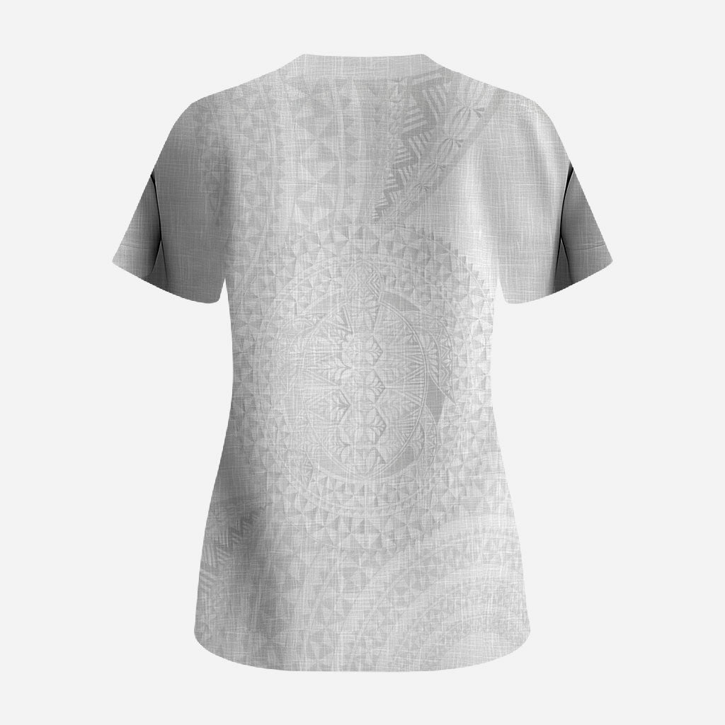 Tonga White Sunday Scrub Top Fakame Tongan Ngatu Turtle LT14 - Polynesian Pride