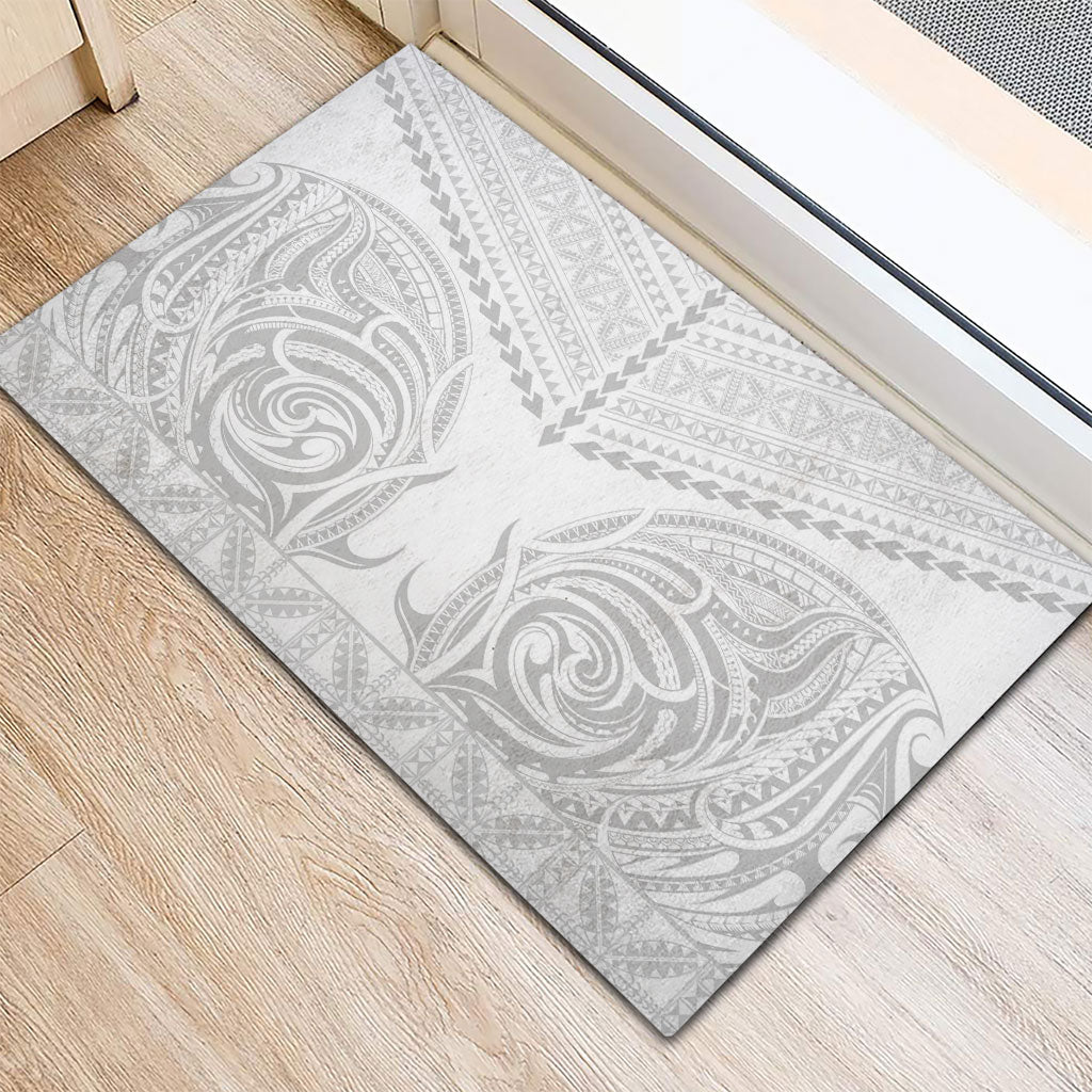 Niue White Sunday Rubber Doormat Aho Tapu Fanau Hiapo Pattern LT14 - Polynesian Pride