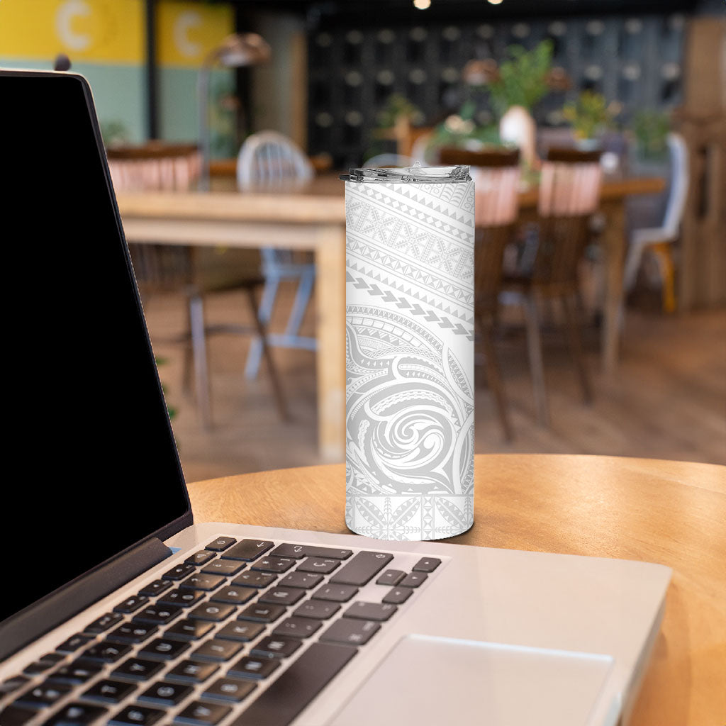 Niue White Sunday Skinny Tumbler Aho Tapu Fanau Hiapo Pattern LT14 - Polynesian Pride