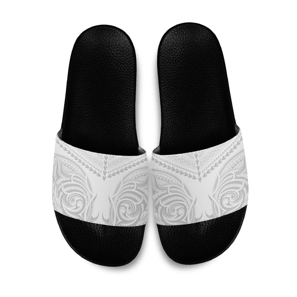 Niue White Sunday Slide Sandals Aho Tapu Fanau Hiapo Pattern LT14 White - Polynesian Pride