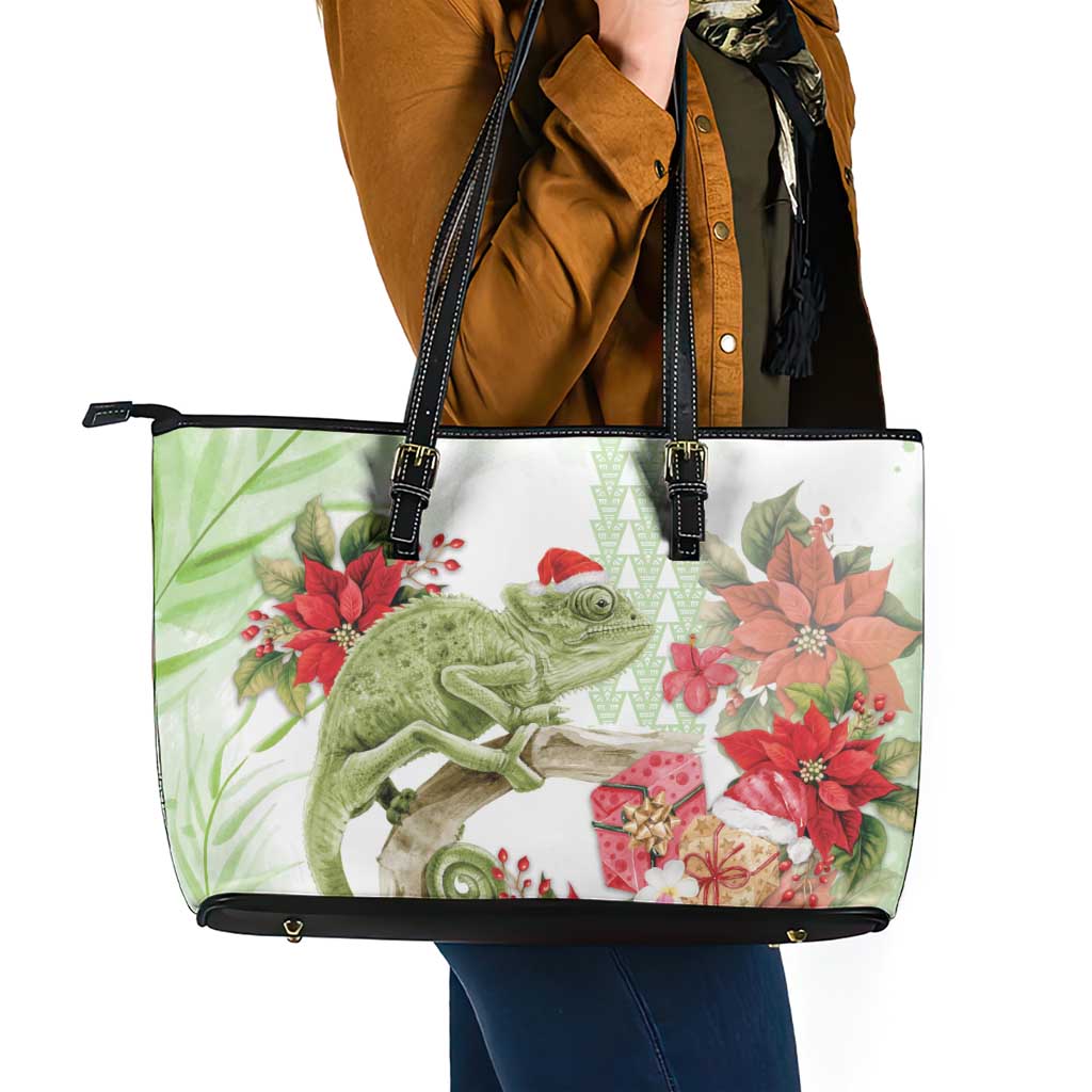 Pastel Green Hawaii Chameleon Christmas Leather Tote Bag Mele Kalikimaka Kakau - Watercolor