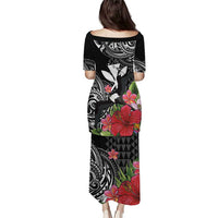 Hawaii Iwa Bird Puletasi Great Frigatebird Kanaka Tropical Flowers - Polynesian Pride