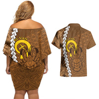 Vanuatu Coconut Crab Couples Matching Off Shoulder Short Dress and Hawaiian Shirt Ni-Van Tropical Leaves With Sand Drawing Art