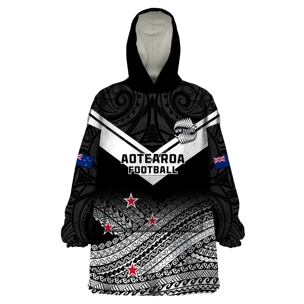 Aotearoa Football Wearable Blanket Hoodie Go New Zealand Maori Fern Pattern LT14 One Size Black - Polynesian Pride