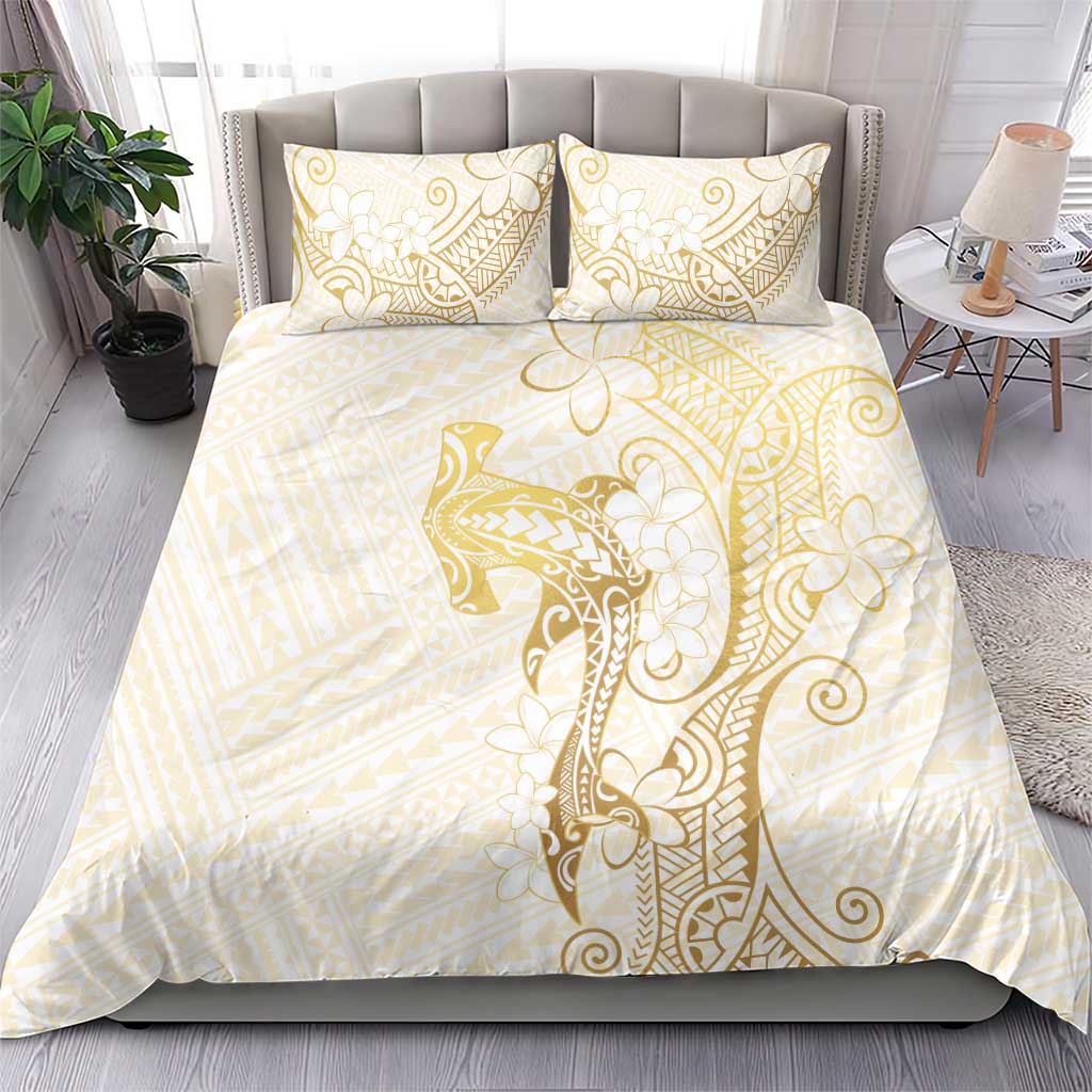 Gold and White Hawaii Bedding Set Hammerhead Shark Tattoo Curve Polynesian - Polynesian Pride