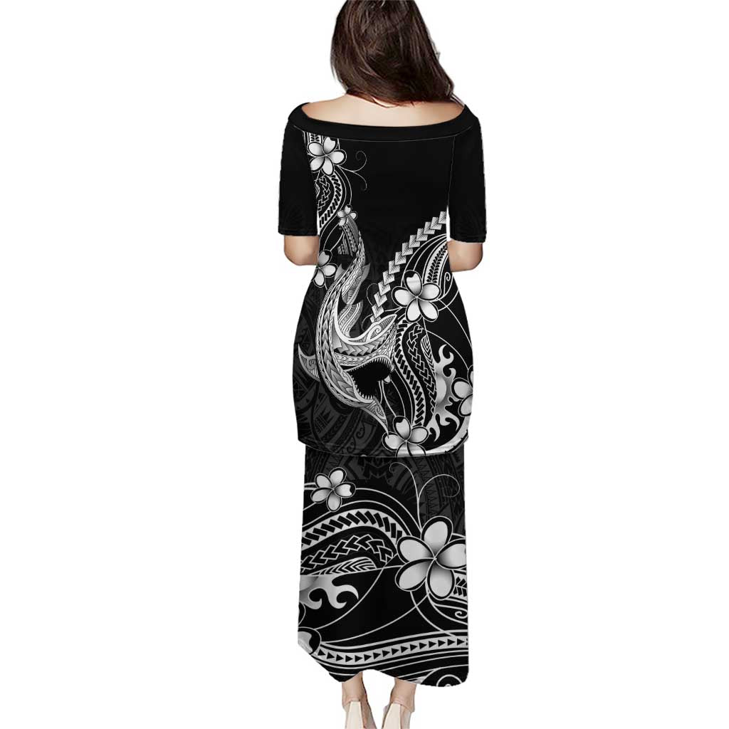 Black Aloha Hawaii Puletasi Polynesian Shark Tattoo With Plumeria - Polynesian Pride