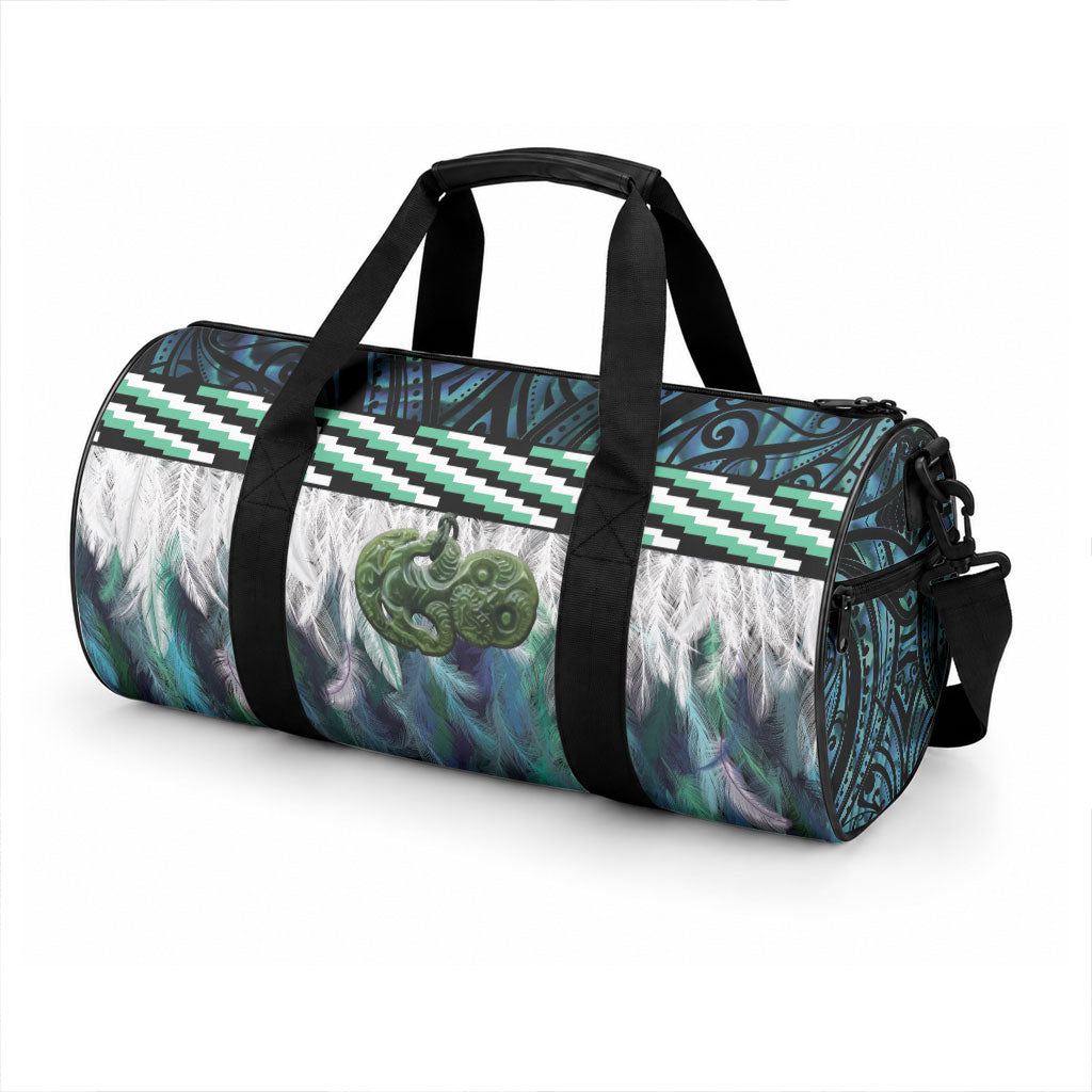 Turquoise Traditional Cloak Aotearoa Duffle Bag Maori Paua Shell Korowai Pattern LT14 - Polynesian Pride