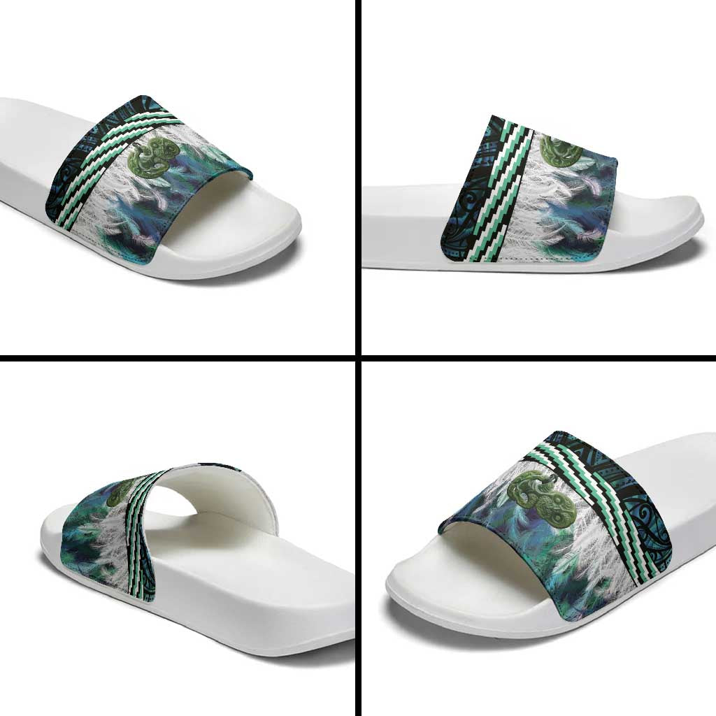 Turquoise Traditional Cloak Aotearoa Slide Sandals Maori Paua Shell Korowai Pattern LT14 - Polynesian Pride