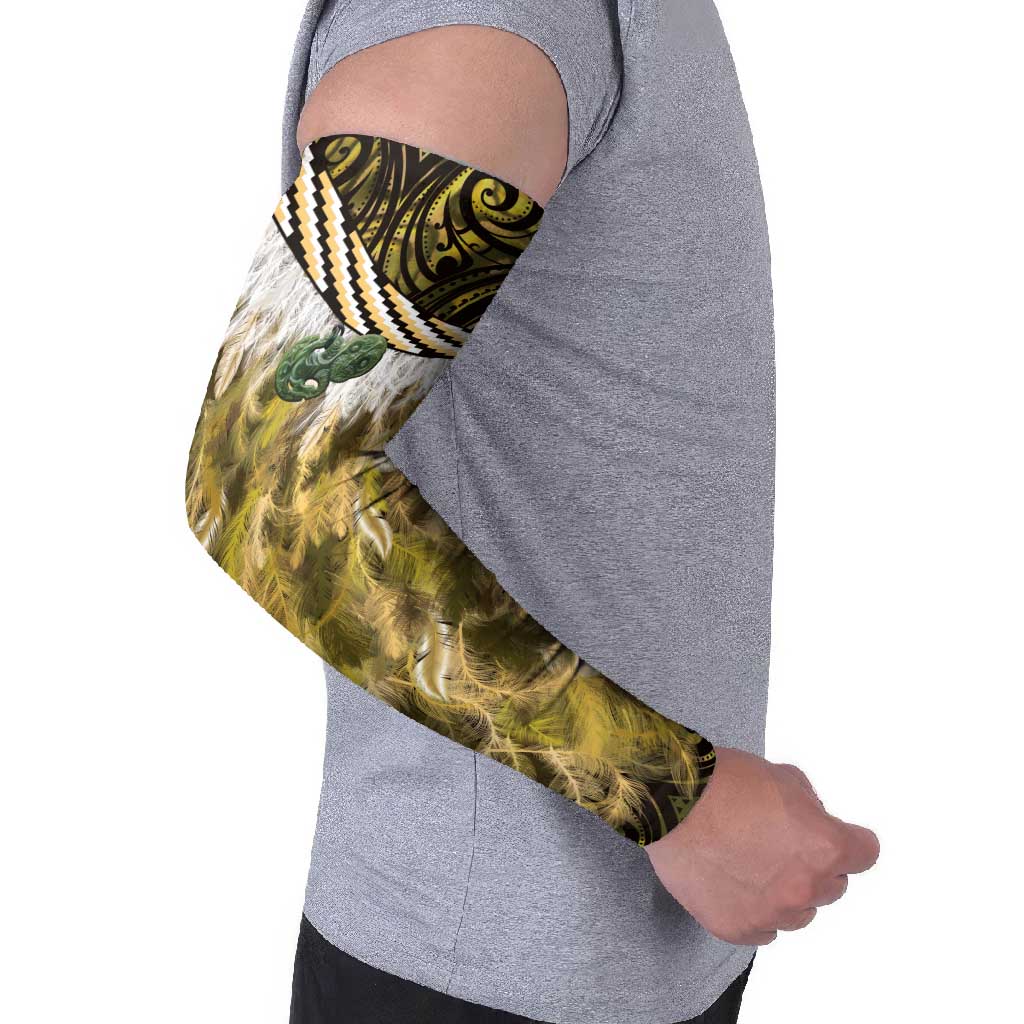Yellow Traditional Cloak Aotearoa Arm Sleeves Maori Paua Shell Korowai Pattern LT14 - Polynesian Pride