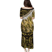 Yellow Traditional Cloak Aotearoa Puletasi Maori Paua Shell Korowai Pattern