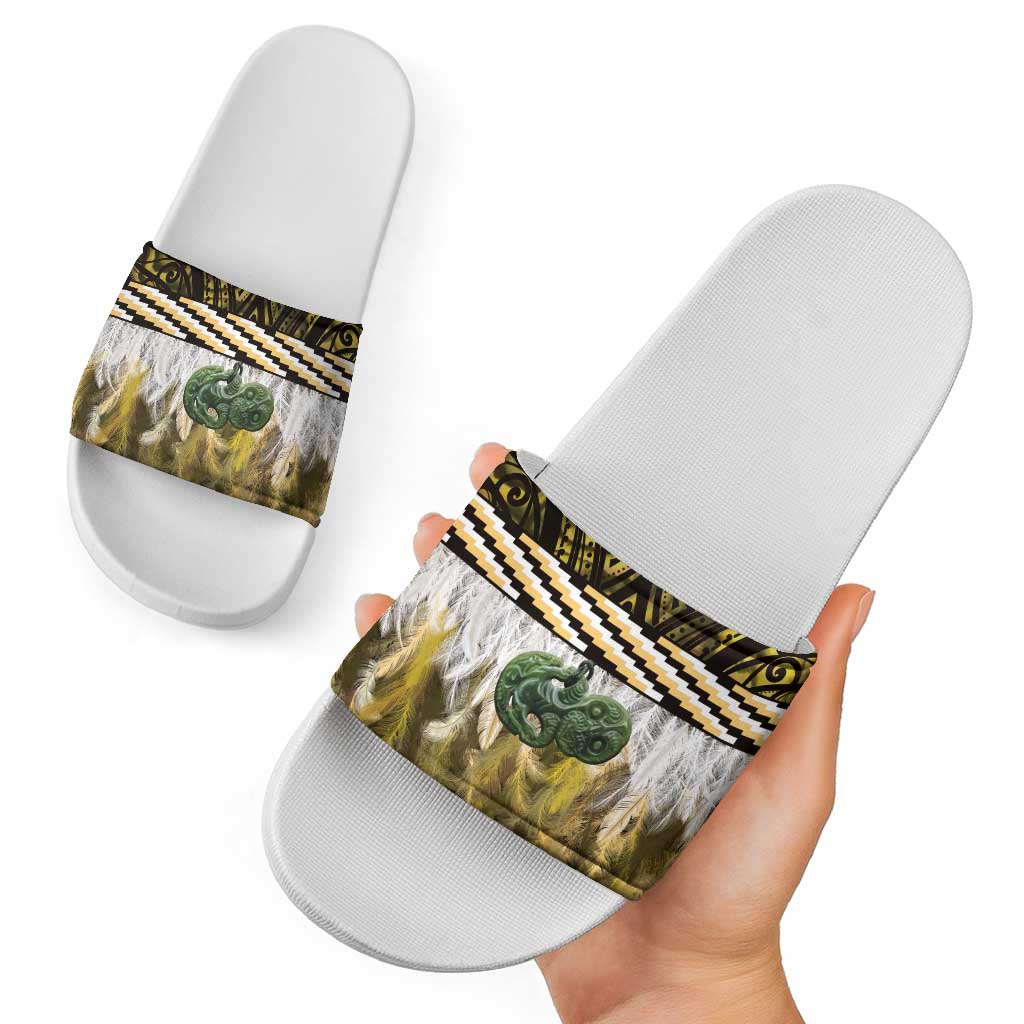 Yellow Traditional Cloak Aotearoa Slide Sandals Maori Paua Shell Korowai Pattern LT14 - Polynesian Pride