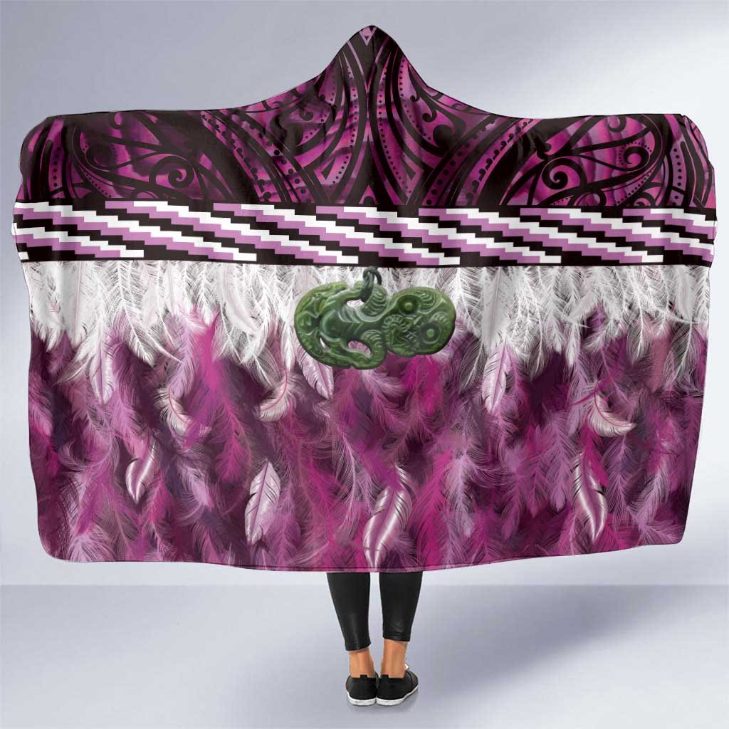 Pink Traditional Cloak Aotearoa Hooded Blanket Maori Paua Shell Korowai Pattern