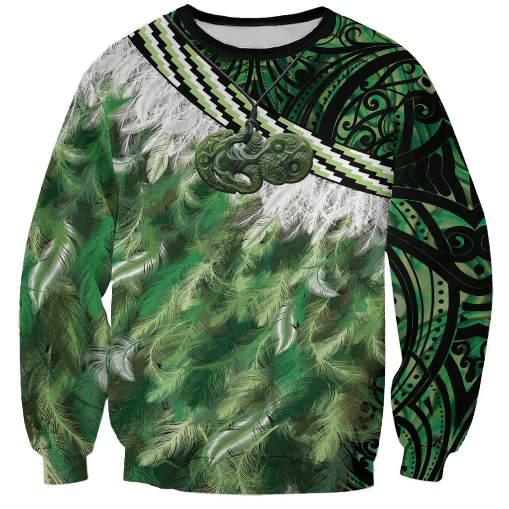 Green Traditional Cloak Aotearoa Sweatshirt Maori Paua Shell Korowai Pattern LT14 Unisex Green - Polynesian Pride