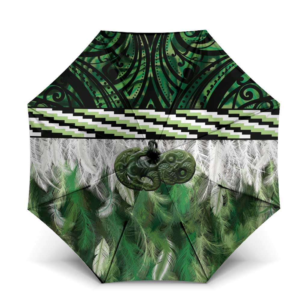 Green Traditional Cloak Aotearoa Umbrella Maori Paua Shell Korowai Pattern - Polynesian Pride