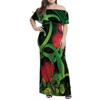 New Zealand Gecko Family Matching Off Shoulder Maxi Dress and Hawaiian Shirt Aotearoa Maori With Pohutukawa Flowers LT14 Mom's Dress Black - Polynesian Pride