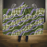 Green Hawaii Palaka Honohono Pikake Hooded Blanket Hawaiian Orchid Lei Polynesian Pattern - Polynesian Pride