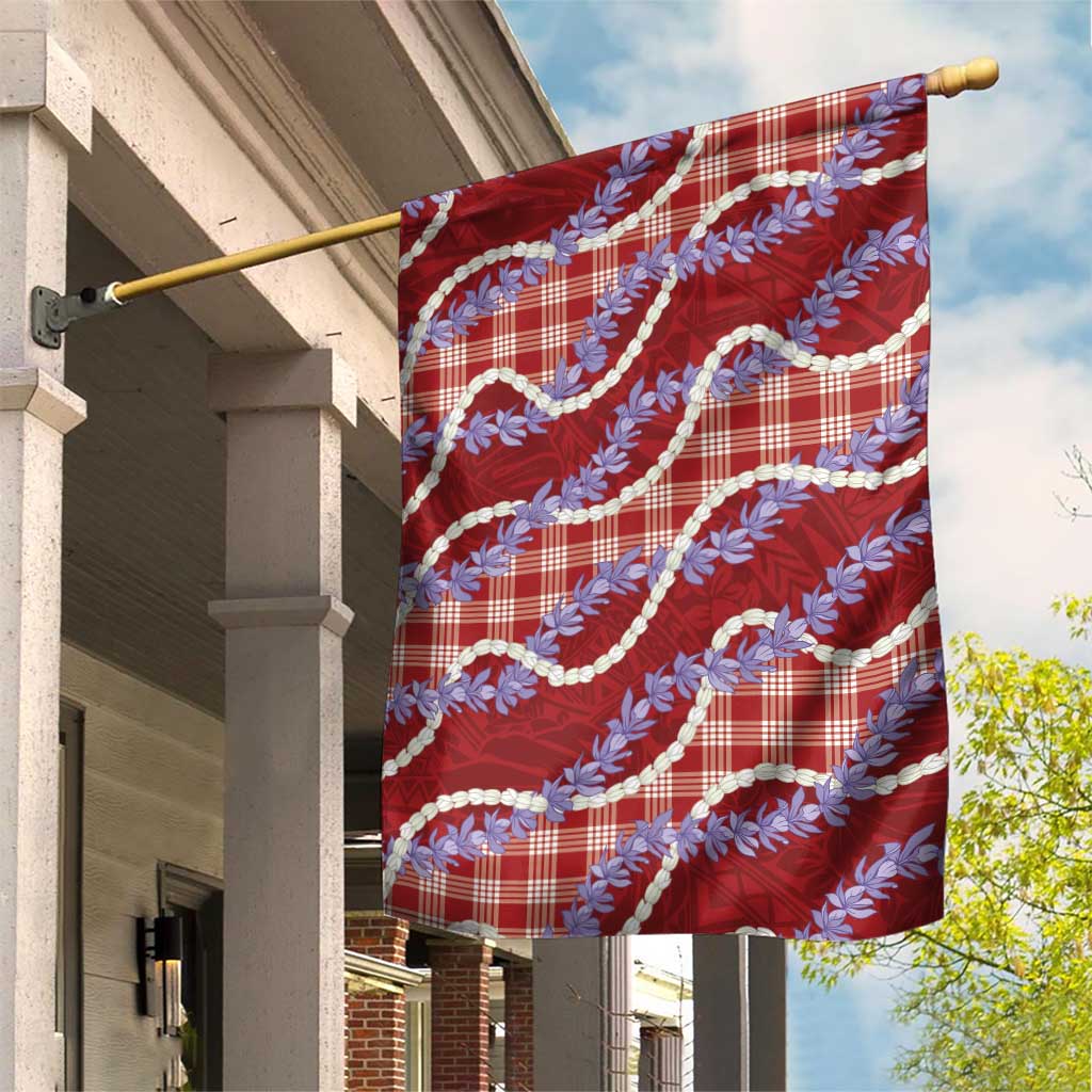 Red Hawaii Palaka Honohono Pikake Garden Flag Hawaiian Orchid Lei Polynesian Pattern - Polynesian Pride