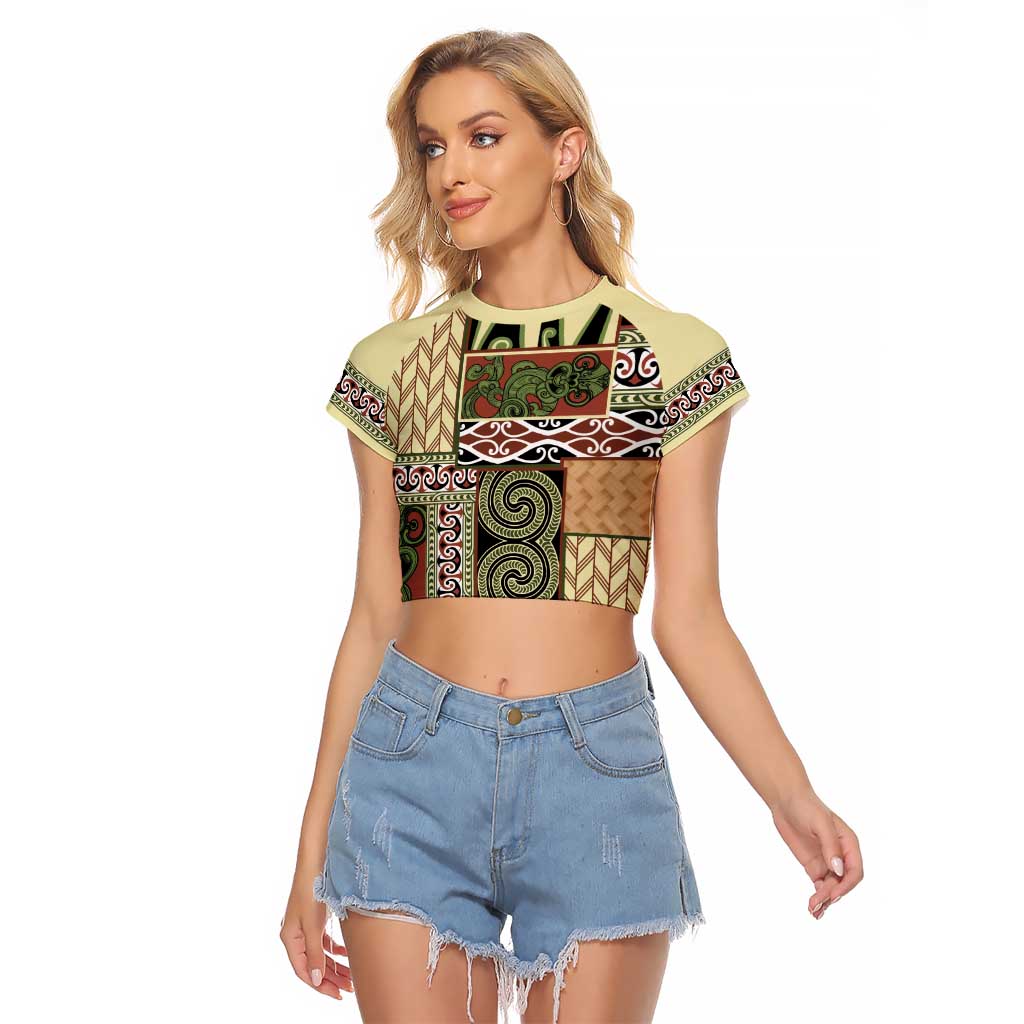 Beige Aotearoa Kowhaiwhai Pattern Raglan Cropped T Shirt NZ Maori Quilt Style LT14 Female Beige - Polynesian Pride