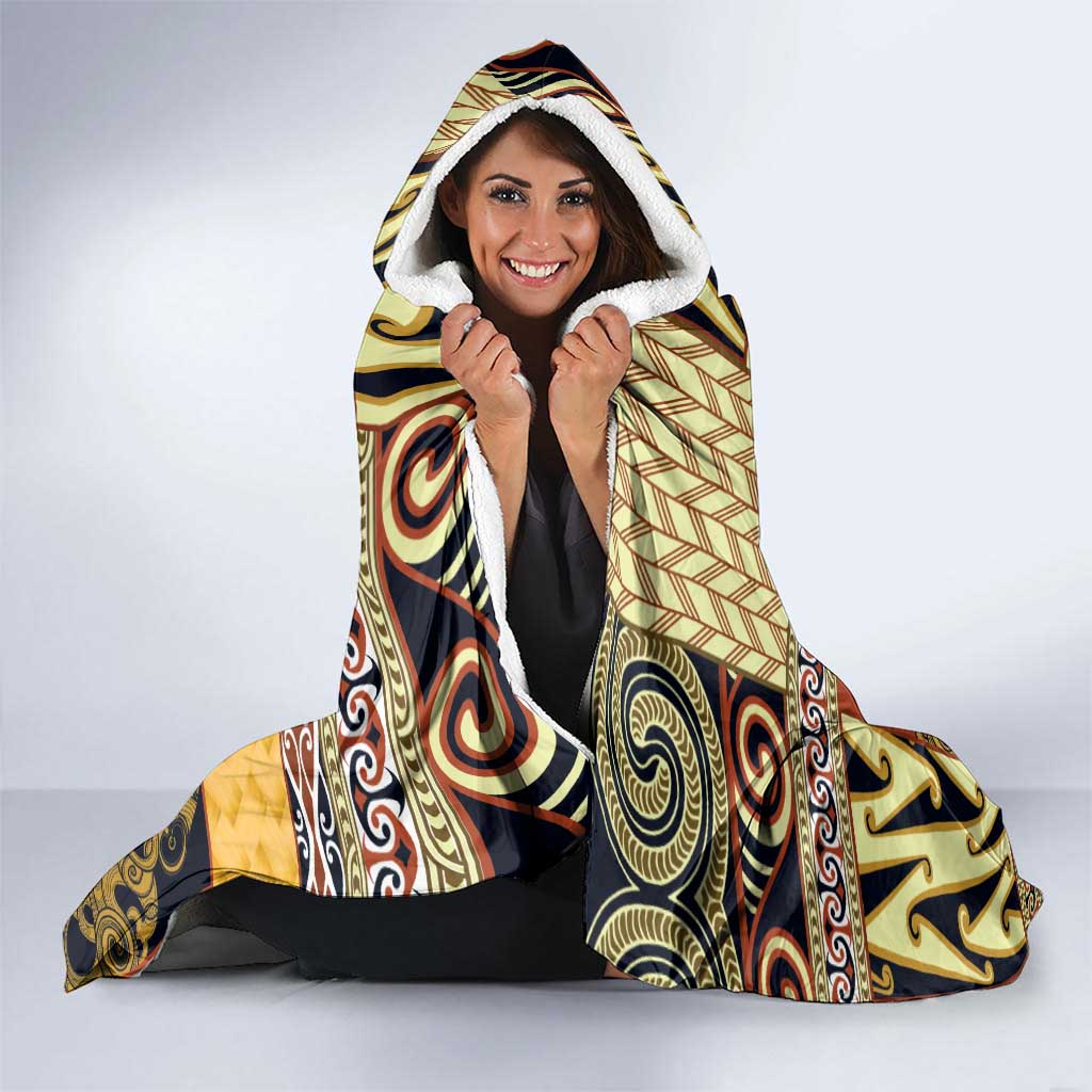 Yellow Aotearoa Kowhaiwhai Pattern Hooded Blanket NZ Maori Quilt Style
