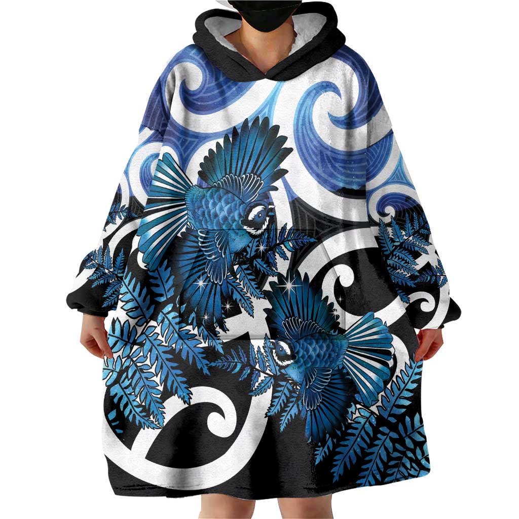 Piwakawaka New Zealand Matariki Wearable Blanket Hoodie Maori New Year Silver Fern Blue Galaxy LT14 - Polynesian Pride