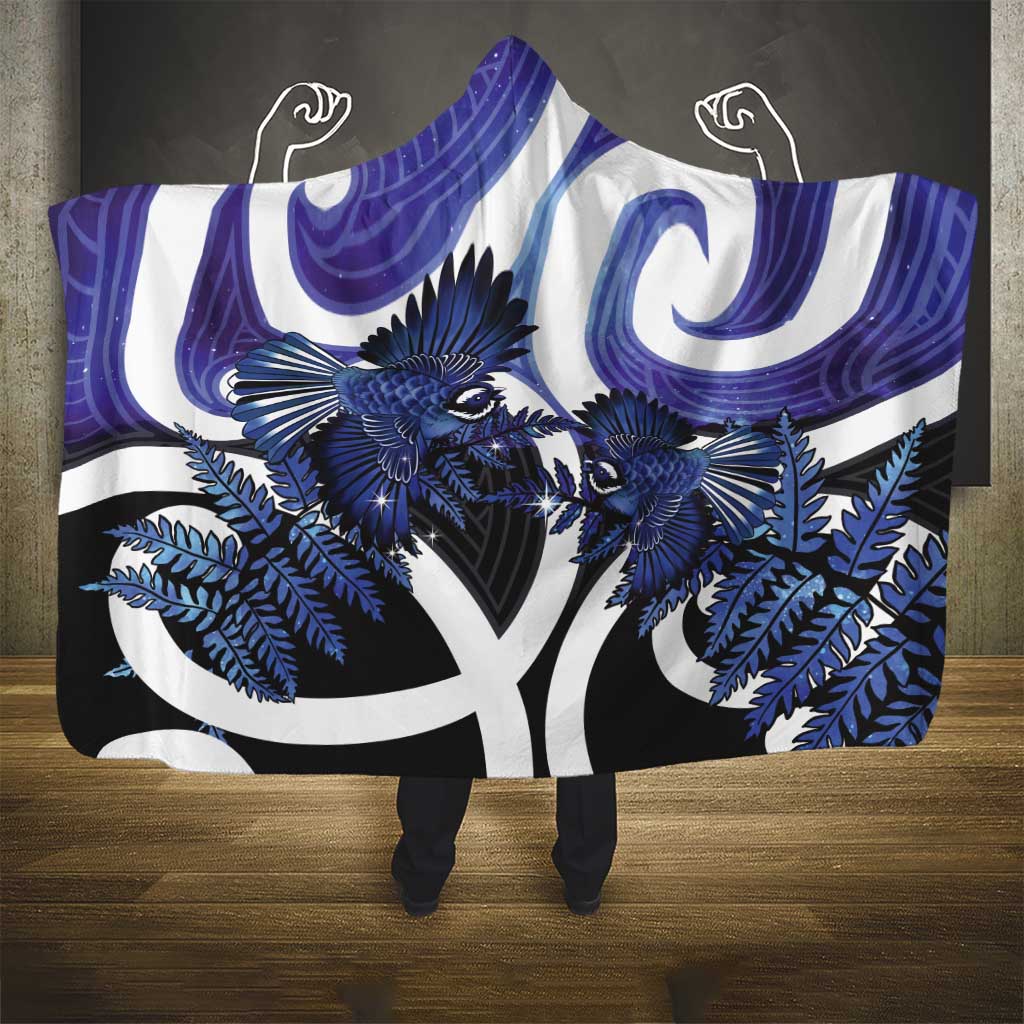 Piwakawaka New Zealand Matariki Hooded Blanket Maori New Year Silver Fern Purple Galaxy LT14 - Polynesian Pride