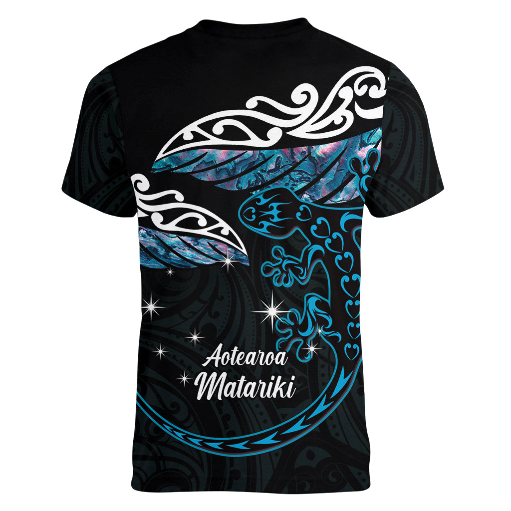 New Zealand Matariki Women V-Neck T-Shirt Maori New Year Silver Fern And Lizard - Turquosie