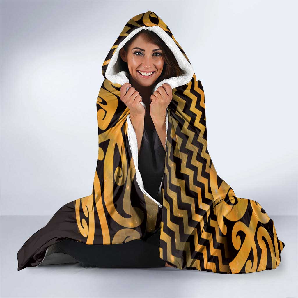 Humpback Whale Matariki New Zealand Hooded Blanket NZ Maori Paikea Poutama Luxury Gold LT14 - Polynesian Pride