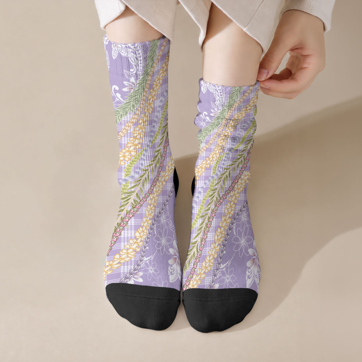 Purple Palaka Hawaii Leis Crew Socks Hawaiian-plaid Elegant Tropical Vibes