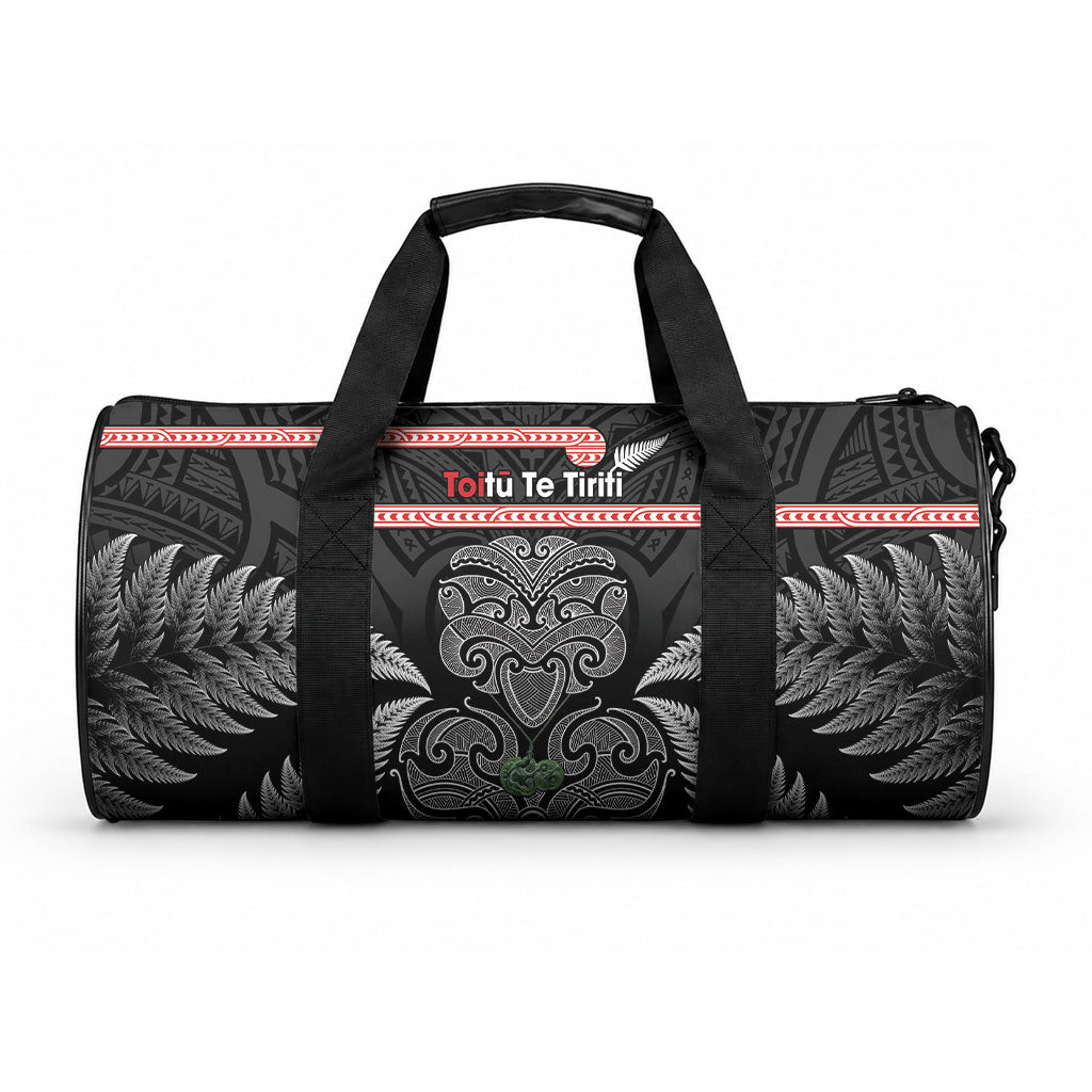 Aotearoa Toitu Te Tiriti Duffle Bag Stand Together Stand Stronger NZ Tiki LT14 One size Black - Polynesian Pride