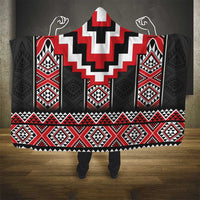 Red Taniko Aotearoa Hooded Blanket Niho Taniwha Mix Poutama LT14