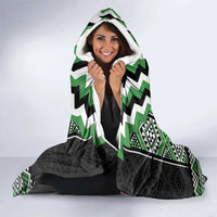 Green Taniko Pattern Aotearoa Hooded Blanket Niho Taniwha Mix Poutama