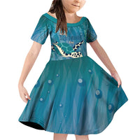 World Sea Turtle Day Polynesia Family Matching Off Shoulder Short Dress and Hawaiian Shirt Go With The Flow LT14 Daughter's Dress Cyan - Polynesian Pride