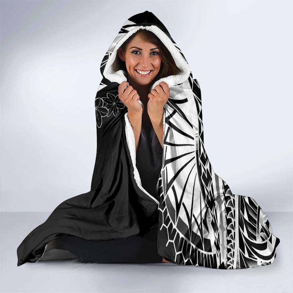 Black White Marquesas Islands Hooded Blanket Marquesan Matatiki Hammerhead Shark Patutiki LT14 - Polynesian Pride
