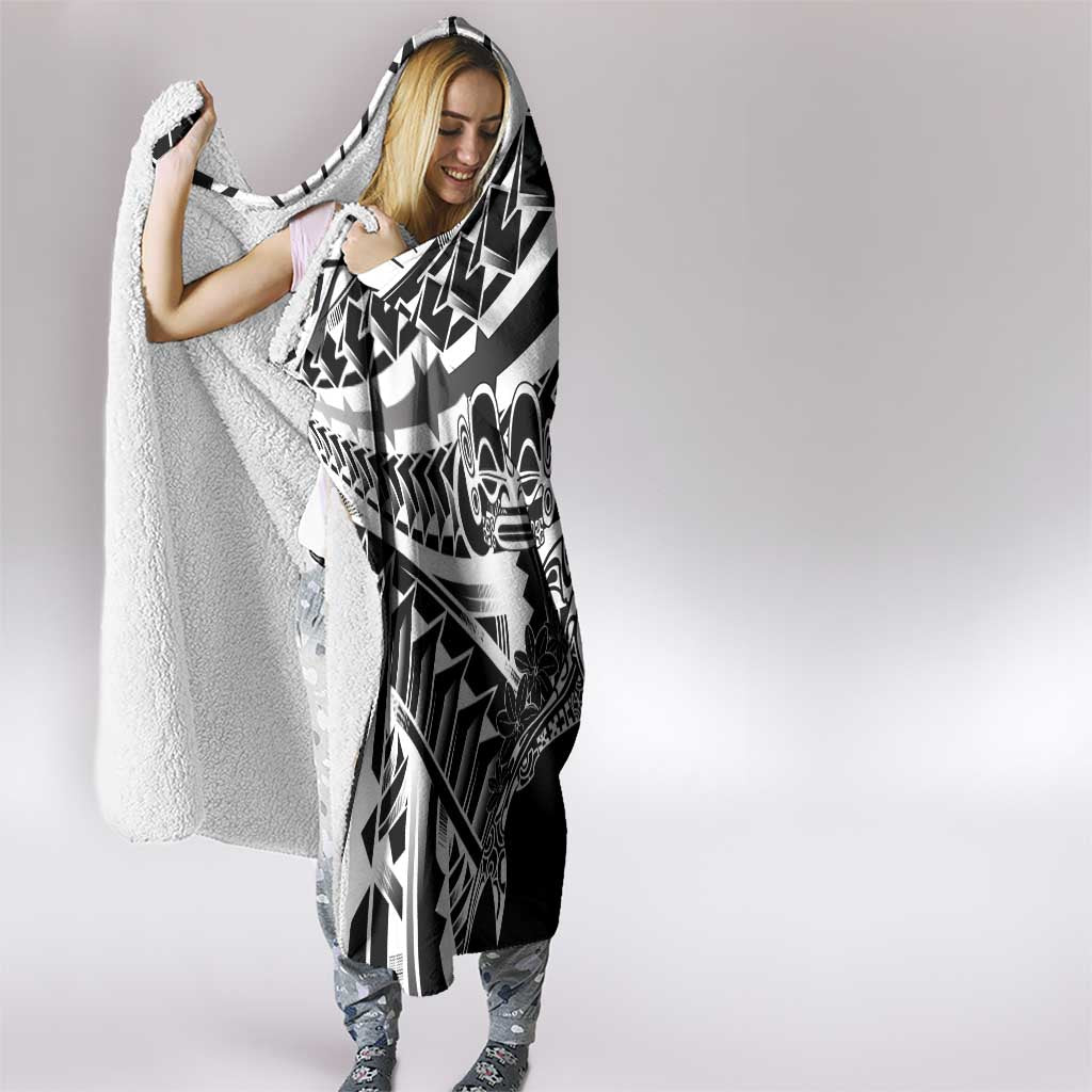 Black White Marquesas Islands Hooded Blanket Marquesan Matatiki Hammerhead Shark Patutiki LT14 - Polynesian Pride