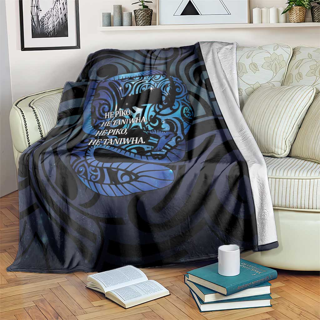 Tuna Eel New Zealand Matariki Blanket He Piko He Taniwha Maori Pattern