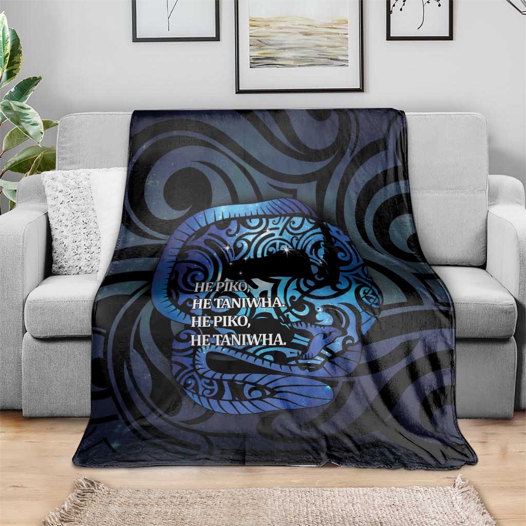 Tuna Eel New Zealand Matariki Blanket He Piko He Taniwha Maori Pattern