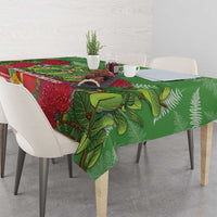 Kakapo New Zealand Christmas Tablecloth Meri Kirihimete Pohutukawa - Green Color