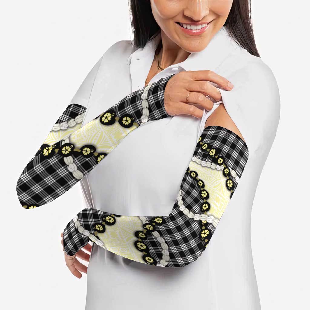 Black Palaka Hawaii Arm Sleeves Kukui Nut Pikake Lei Hawaiian Tapa Pattern - Polynesian Pride
