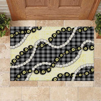 Black Palaka Hawaii Rubber Doormat Kukui Nut Pikake Lei Hawaiian Tapa Pattern - Polynesian Pride