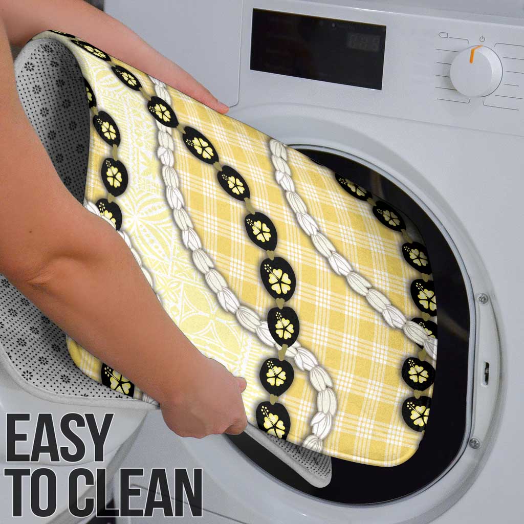 Yellow Palaka Hawaii Bathroom Set Kukui Nut Pikake Lei Hawaiian Tapa Pattern - Polynesian Pride