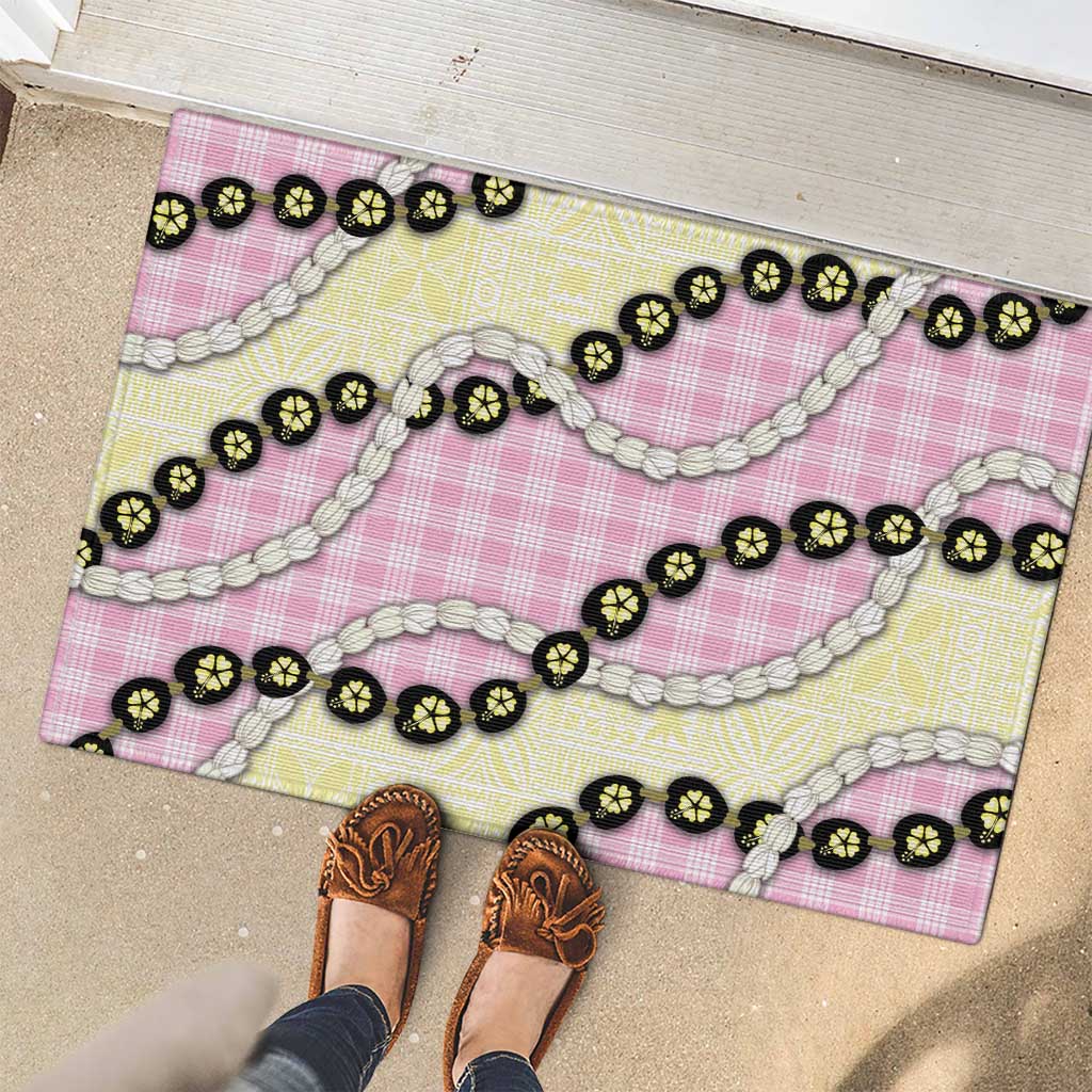 Pink Palaka Hawaii Rubber Doormat Kukui Nut Pikake Lei Hawaiian Tapa Pattern - Polynesian Pride