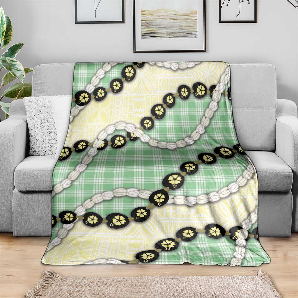 Green Palaka Hawaii Blanket Kukui Nut Pikake Lei Hawaiian Tapa Pattern - Polynesian Pride