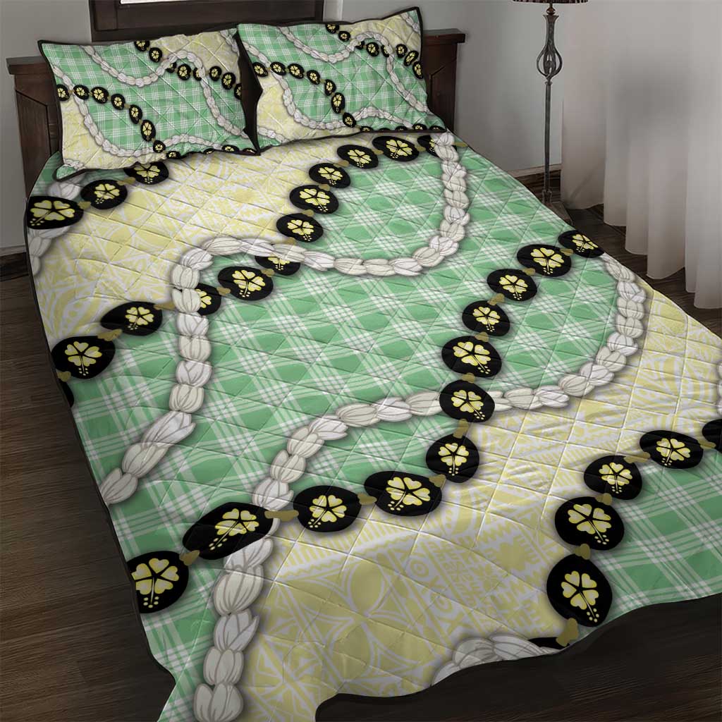Green Palaka Hawaii Quilt Bed Set Kukui Nut Pikake Lei Hawaiian Tapa Pattern - Polynesian Pride