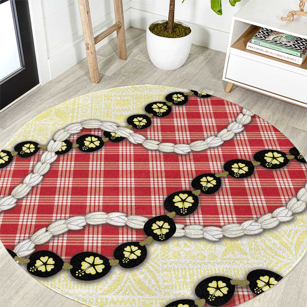 Red Palaka Hawaii Round Carpet Kukui Nut Pikake Lei Hawaiian Tapa Pattern - Polynesian Pride