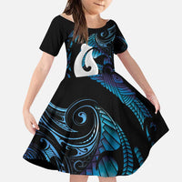 Hei Matau New Zealand Matariki Family Matching Off Shoulder Maxi Dress and Hawaiian Shirt NZ Fish Hook Maori Art LT14 Daughter's Dress Purple - Polynesian Pride