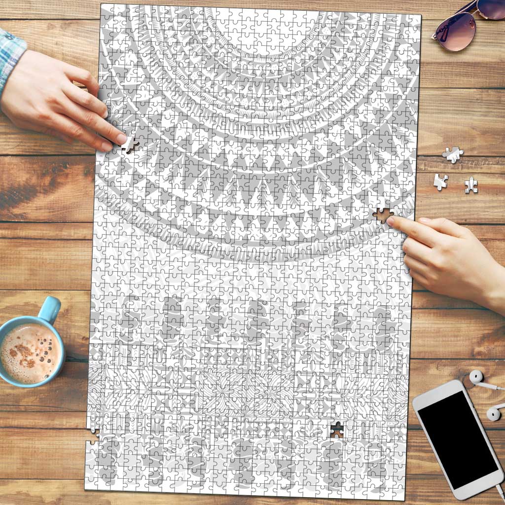 Niue White Sunday Puzzle Tapu Fanau Ia Puakenikeni Hiapo Pattern - Polynesian Pride