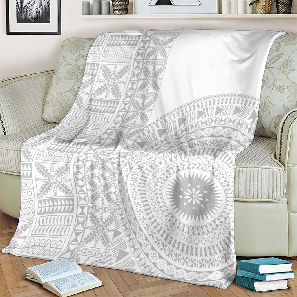 Niue White Sunday Blanket Half Hiapo Pattern Vibes - Polynesian Pride